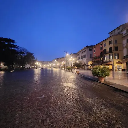 Juliets Bed Art Appartement